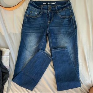 Wallflower Women's Skinny Jeans - Dark Blue